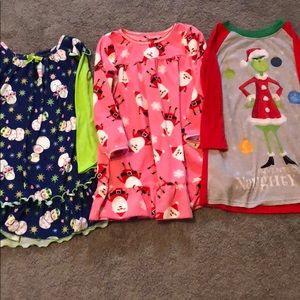 Bundle of Toddler/girl Christmas night gown PJ’s